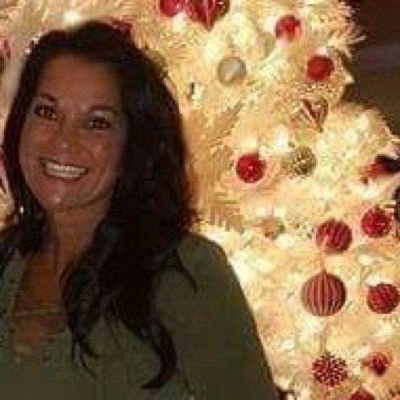 Meet your Posher, Patrice - Picture 1 of 2